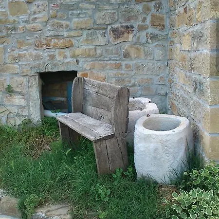 Stone House Ana Villa *